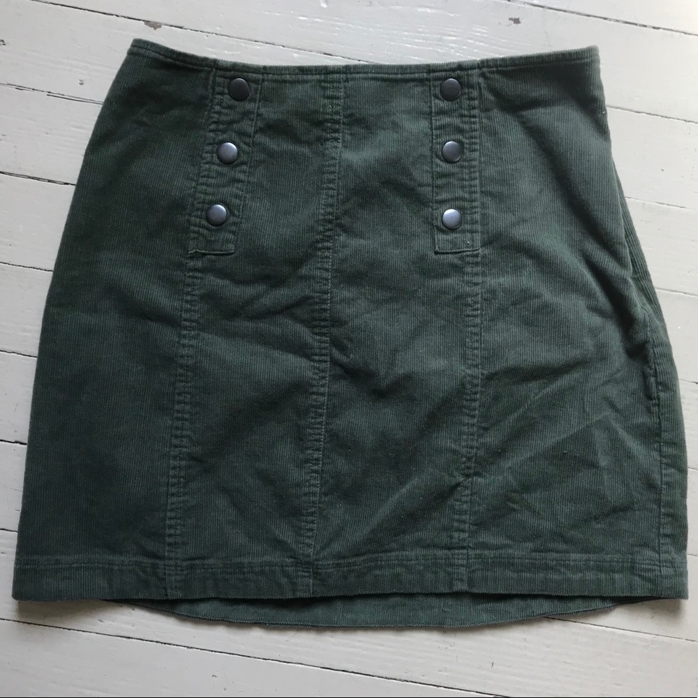 Army green fitted mini skirt